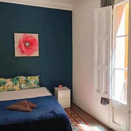 Banys Nous R2 Bed & Breakfast Barcelona Bagian luar foto